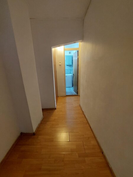 Rahova, Str. Modoran Ene (Sector 5), apartament 4 camere, 85 mp.